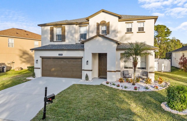 9mi to Disney: Pool & Spa, Theater and Game Room!