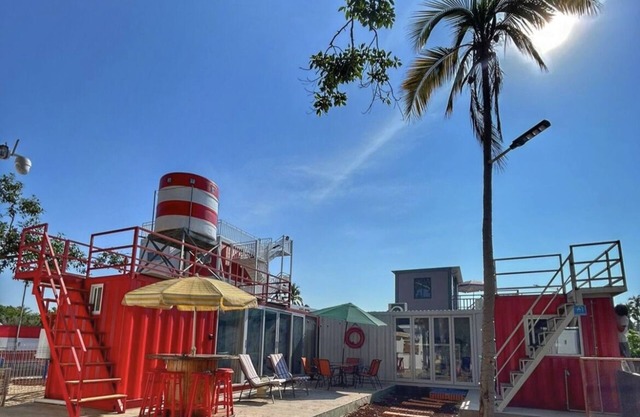 Casa-Contenedor con alberca de 12 mts, ¡a 6 minutos de la playa!.