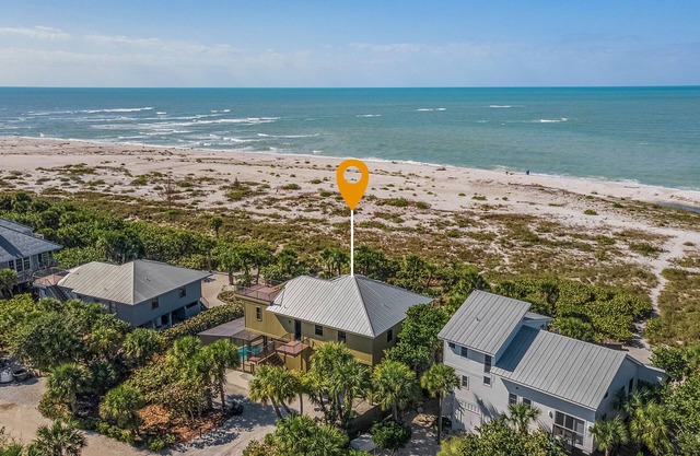 A Beachfront Oasis - Set Sail at the SS. Minnow!