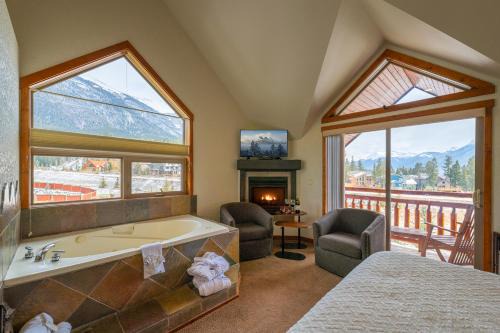 A Bear and Bison Country Inn