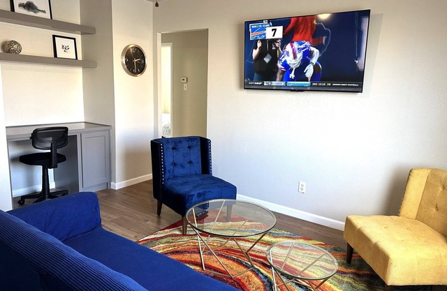 A Beautiful Storey - Quiet Condo minutes from Midland Memorial