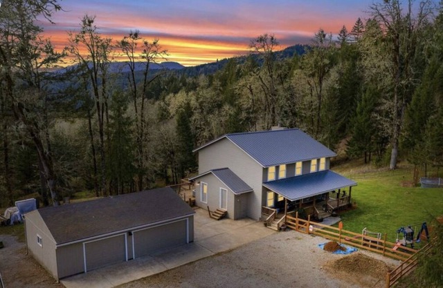 A comfortable and peaceful retreat nestled in the foothills of the coast range.