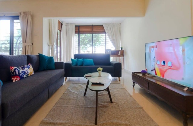 A Comfy & Cozy 2BR Home in Ukay Heights