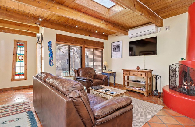 A Condo With All The Comforts Plus Extras at Fort Marcy