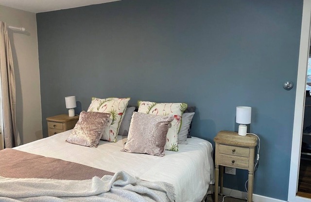 A Cottage of comfort on historic farm -Long John Cottage