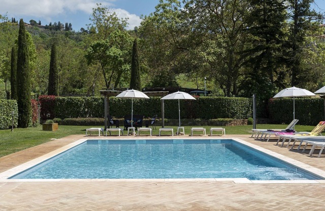 Apartamento en Lucignano con piscina compartida