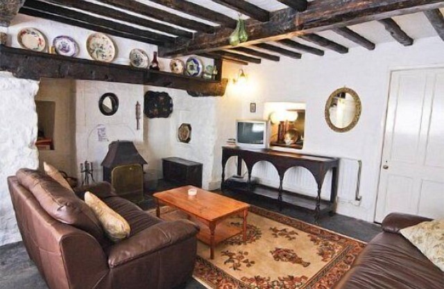Escape a la tranquilidad en una casa de campo granja
