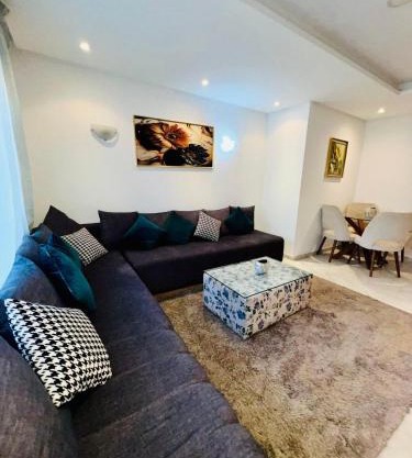 A cozy apartment located in prestigious Hay Riad