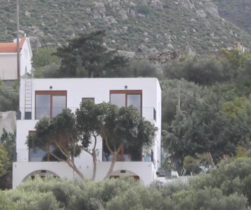 A Crystal Clear House in Pyrgos, Heraklion Crete