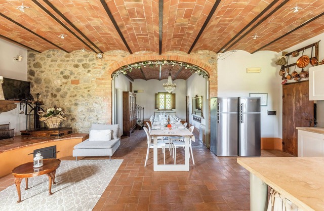 Una preciosa casa perdida en el campo, donde sólo el viento