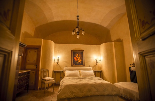 Una inmersión en el siglo XVIII: Estancia con encanto en nuestra villa histórica