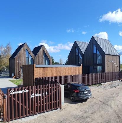 A&E Houses