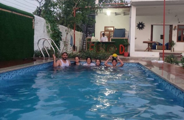 A farm house for party with 3 Bhk with pool
