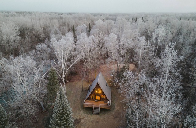 A-Frame|40acres|HikingTrail |Screen Porch|Secluded