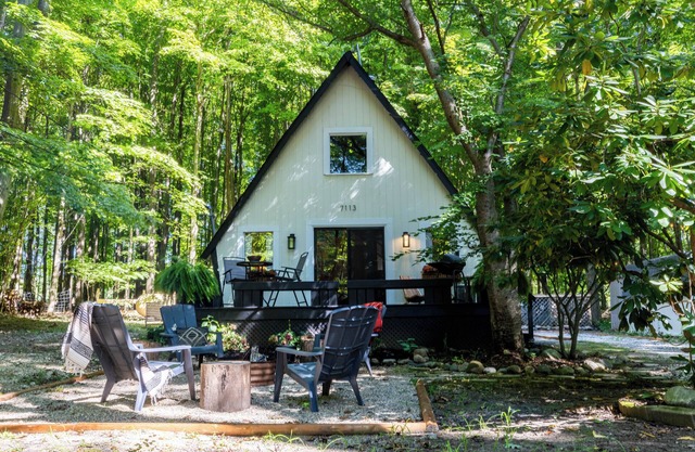 A-Frame Beauty Steps from Lake Michigan!