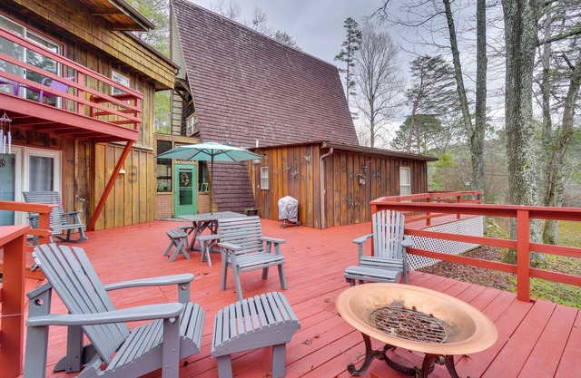A-Frame Cabin w/ Spacious Yard in Tellico Plains!