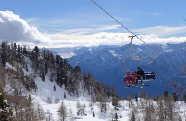 Una joya en Val di Sole, directamente en las pistas de esquí y senderos.