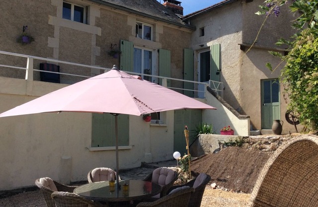 UNA GEMA OCULTA CON PISCINA PRIVADA