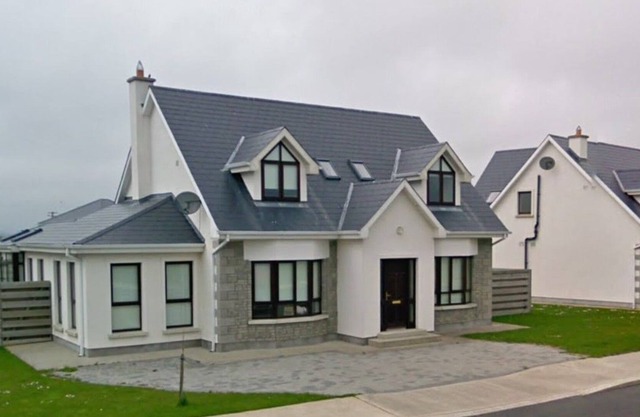 A Holiday Home Rental in Rosslare Strand
