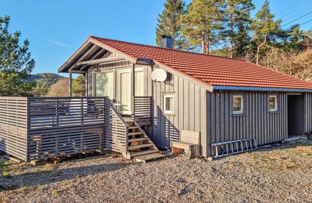 Alojamiento de 3 habitaciones en Søgne