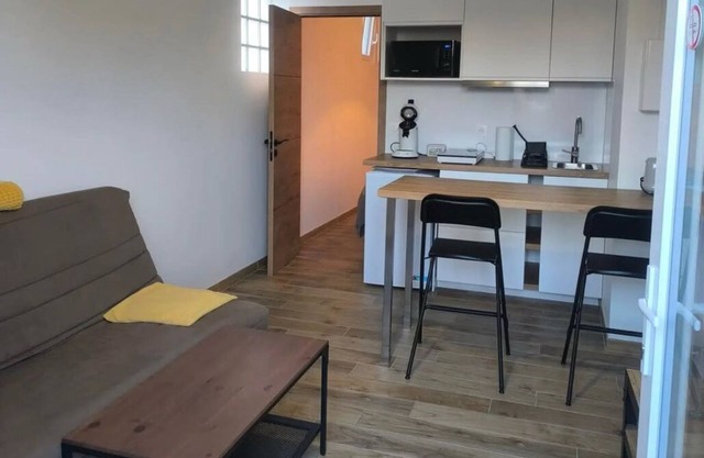 A.Karibu gîte near town center, 25min from Bordeaux and 45 from the ocean