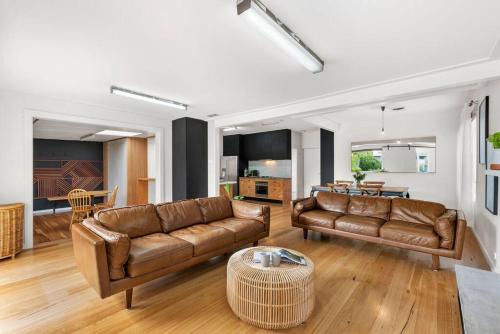 A Knight In - sleeps 6 - Winter Deal - 1pm Checkout!