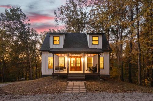 A Lakehouse on a Hill