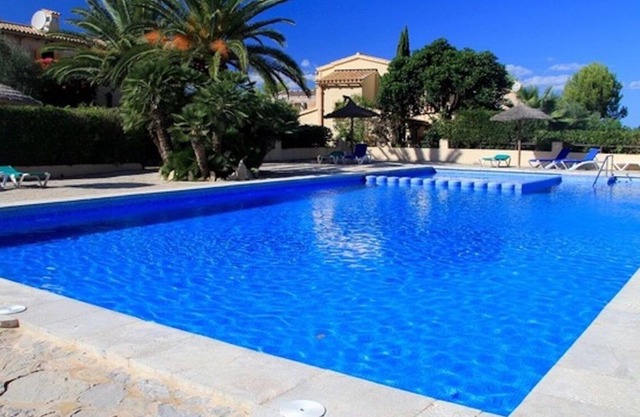 A Luxurious 2 Bedroom Villa With Sea And Mountain Views, Pool & Tennis Court