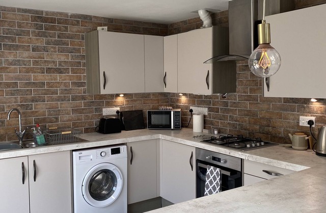 A luxury boutique lodge within walking distance of Taunton town centre.