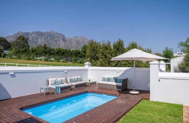 A Luxury Villa @ Sunset Farm