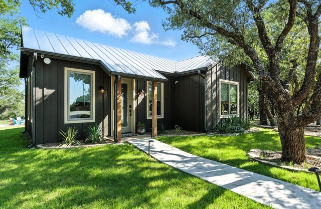 A Magical Place, Sleeps 8, Hot tub/Fire Pit,Pool