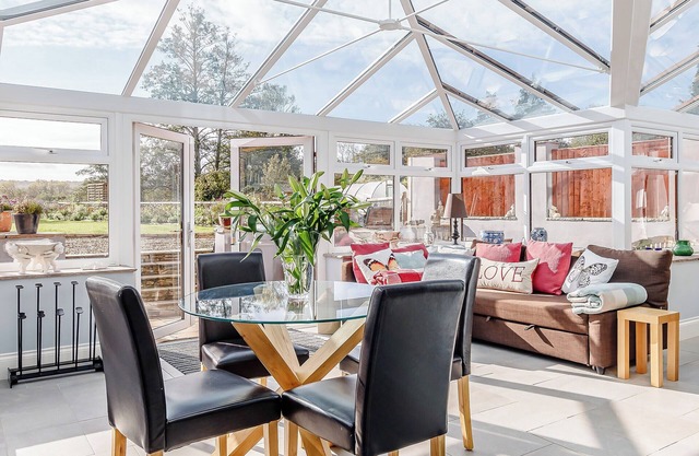 Alojamiento de 4 habitaciones en Lydney