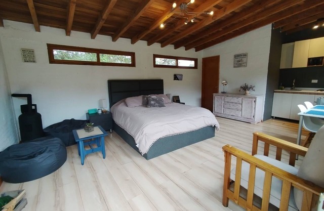 un lugar para trabajar y disfrutar la naturaleza. casa campestre con jacuzzi
