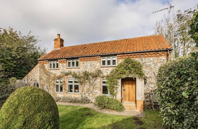 A Pretty Norfolk Cottage