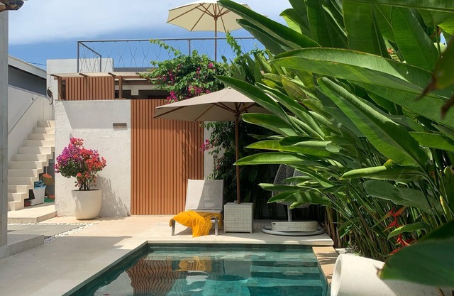 A private 200sqm entire villa, pool & rooftop with rice field view