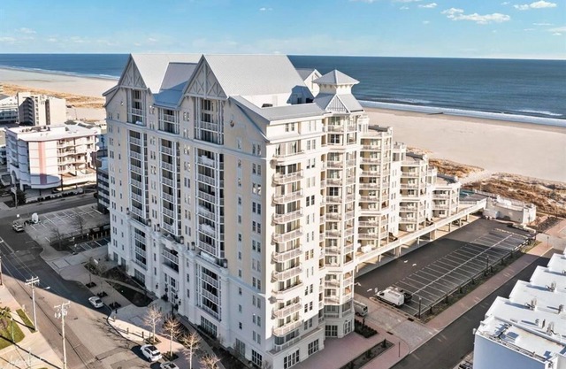 A rare residence at The Grand at Diamond Beach!