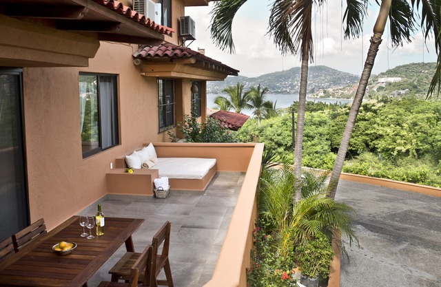 Un condominio relajante y romántico con vistas al mar de ensueño 2BR