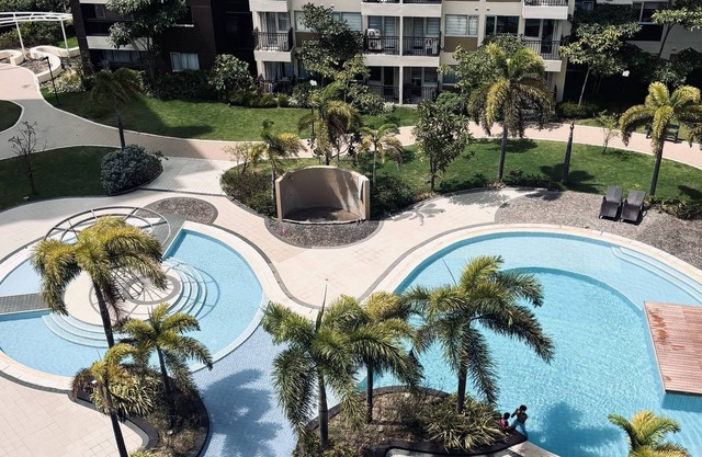 A Relaxing Poolside Stay