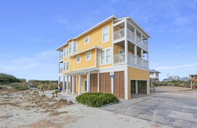 A Rendezvous, No Pets Allowed by Pristine Properties Vacation Rentals