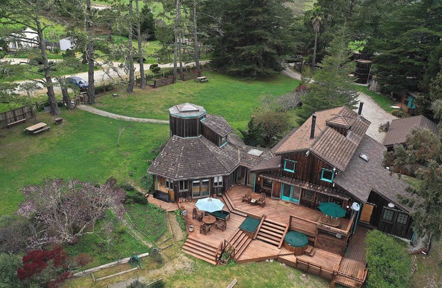 Un retiro apartado en las secoyas y cerca de las playas de Half Moon Bay