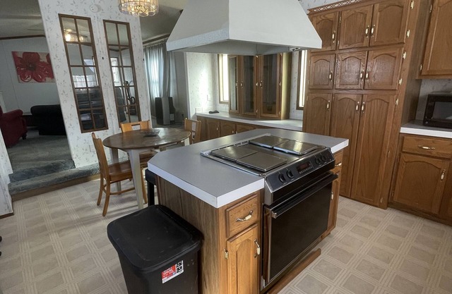 A simple place to stay in Elbert, CO. Conveniently located behind Bar & Grill.