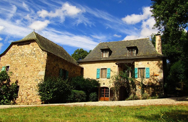 Un impresionante refugio de granja francés en el corazón de Averyon