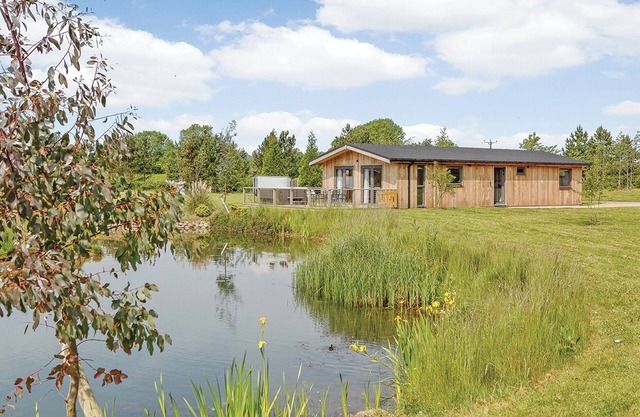 Alojamiento de 2 habitaciones en West Tanfield