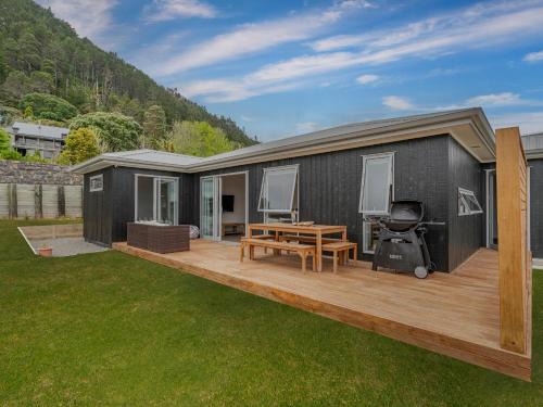 A Sunshine Retreat - Pauanui Holiday Home