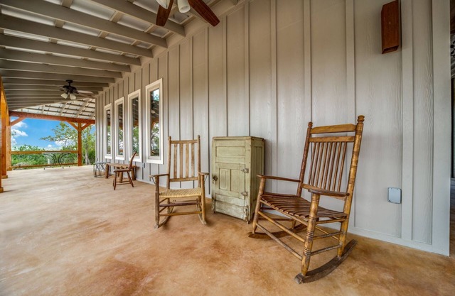 A Texas Hill Country getaway with breathtaking views.