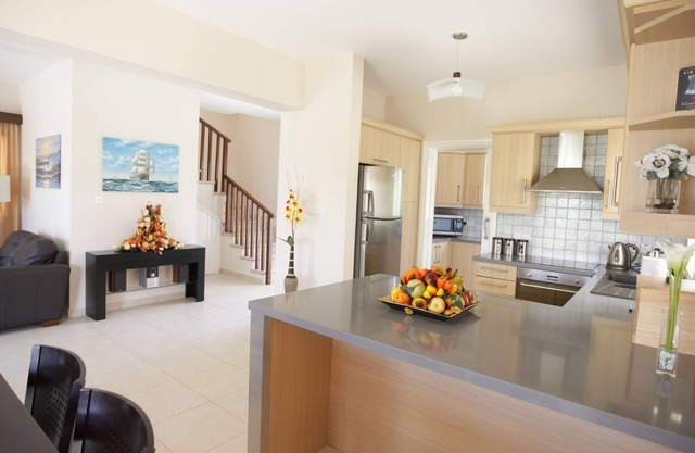 A Three-bedroom Villa With a Private Pool and Landscaped Garden Wi-fi