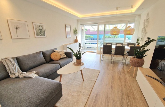 A touch of luxury in 3 rooms with balconies