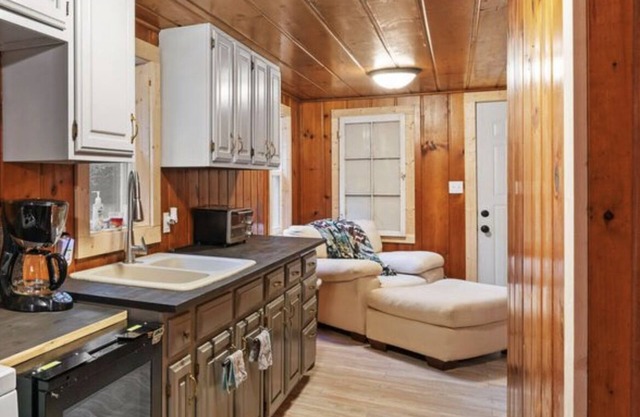 A Traveler’s Dream Cabin - Northern Michigan