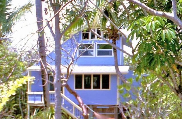 Una Playa Tropical Retreat