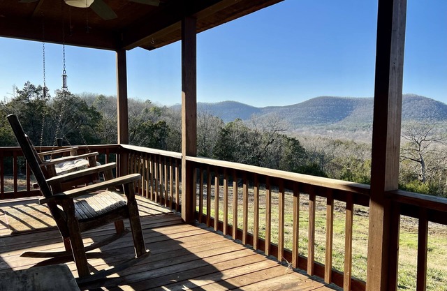 A two-bedroom mountain cabin with a priceless view